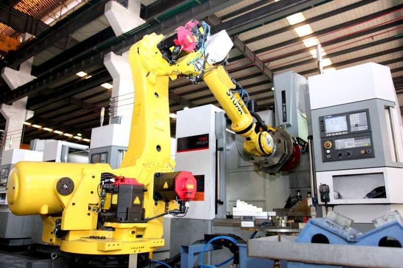 奮力拼搏 才能事有所成？