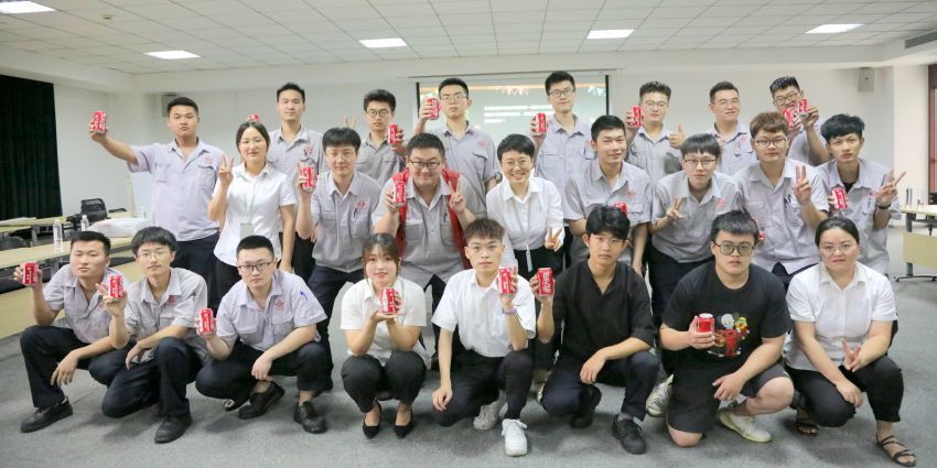 2020屆頂崗實(shí)習(xí)生座談會(huì)在國(guó)茂股份精彩進(jìn)行？